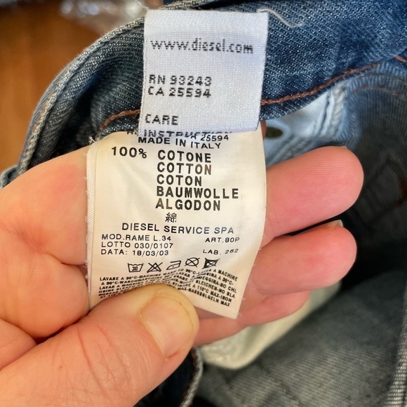 Vintage Diesel Flare Jeans Size 30 Tall Made in Italy - Picture 9 of 9